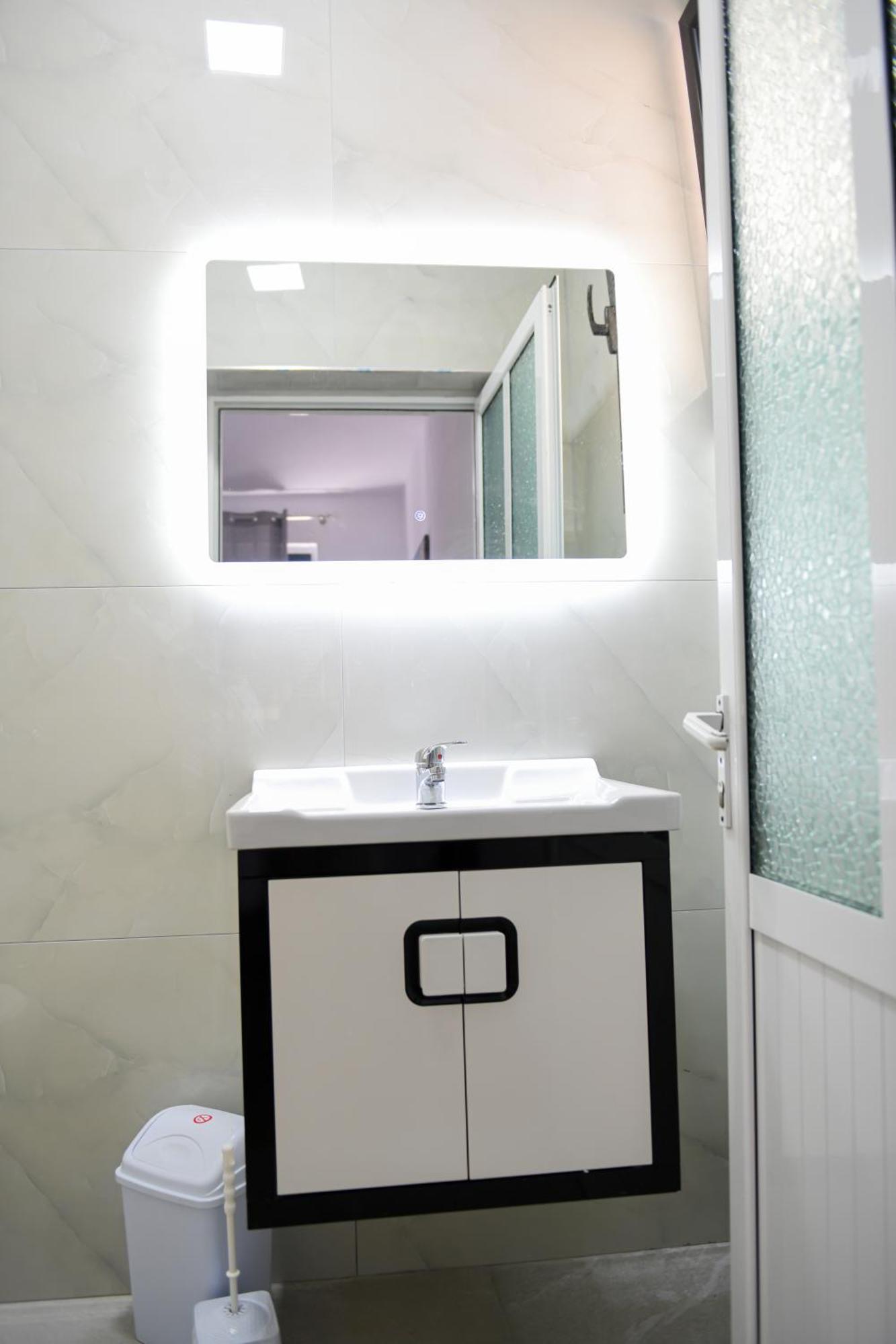 Hotel Villa Edis Berat Esterno foto